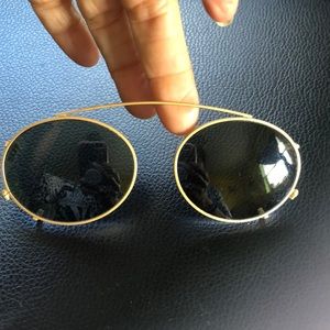 Vintage DKNY Gold metal oval clips clip on sunglasses
